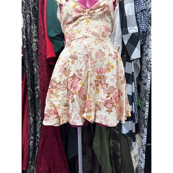 F21 Floral Linen Mini Sundress with Ruffle Trap Sleeves and Bow Tie Back size XL - Picture 3 of 8